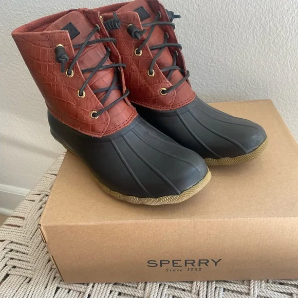 Sperry waterproof saltwater croc emboss red boots duck shoes water snow womans - Picture 8 of 14